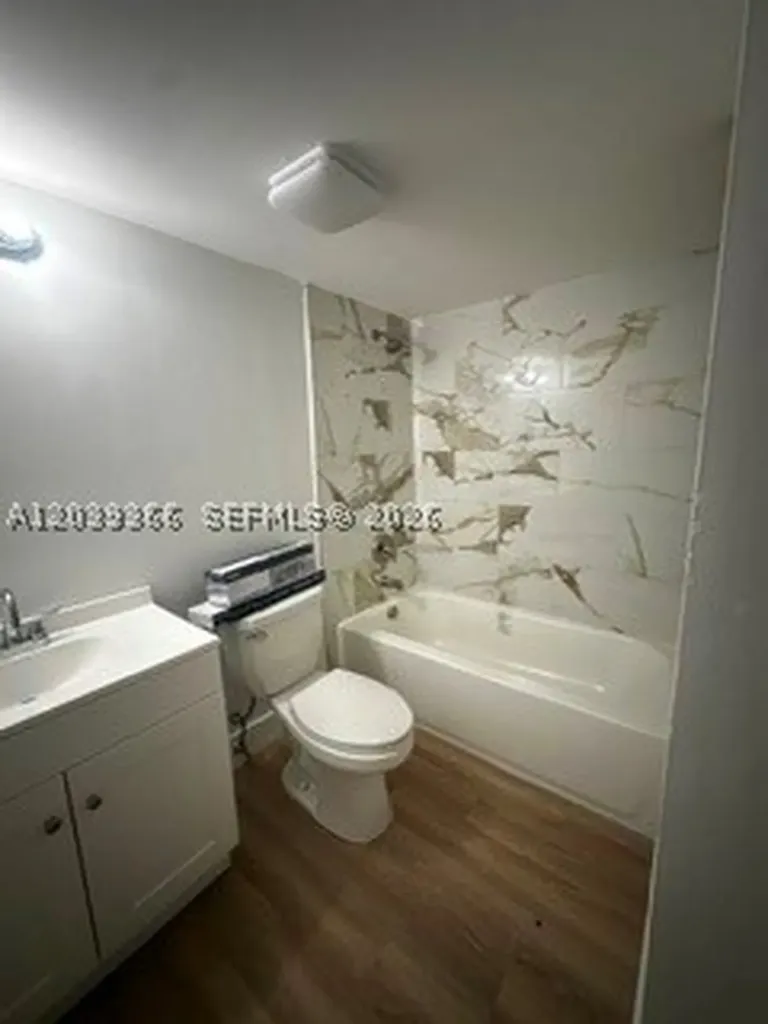 9272 SW 3rd Street Boca Raton FL 33428