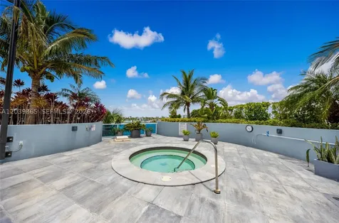 1881 79th St Causeway North Bay Village FL 33141