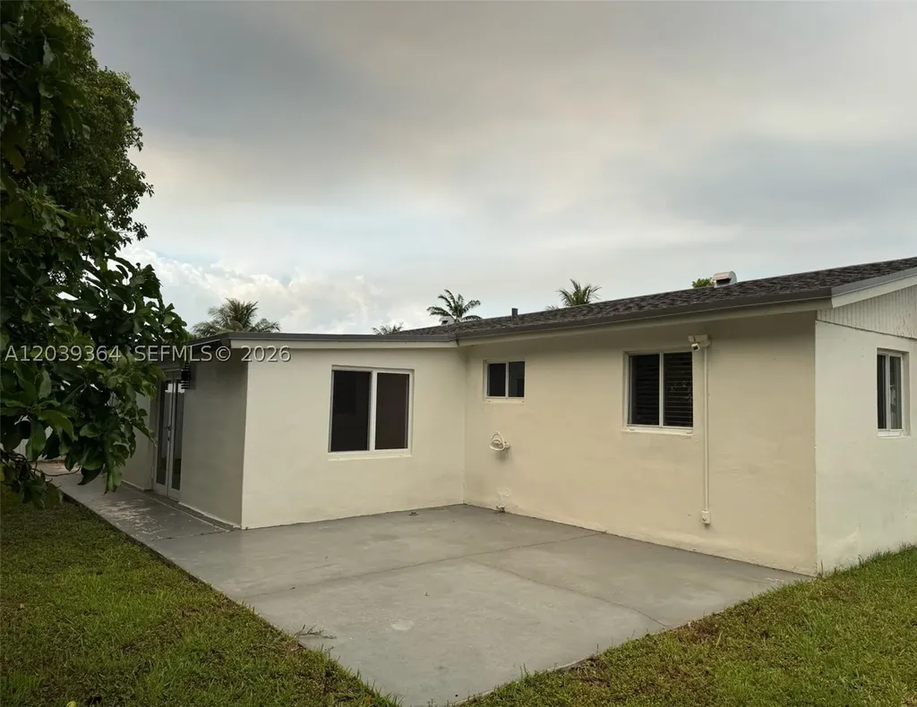 2181 SW 50th Avenue Fort Lauderdale FL 33317