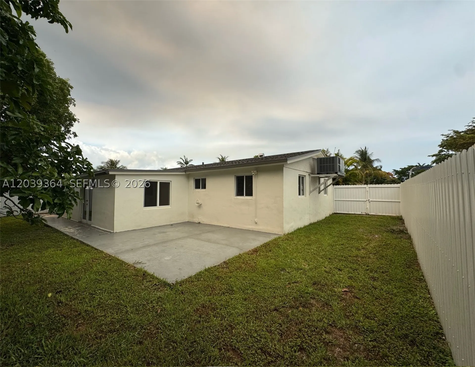 2181 SW 50th Avenue Fort Lauderdale FL 33317