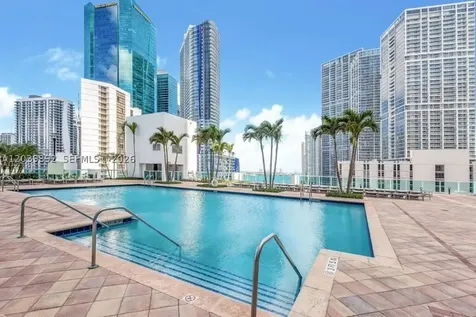 41 SE 5th Street Miami FL 33131