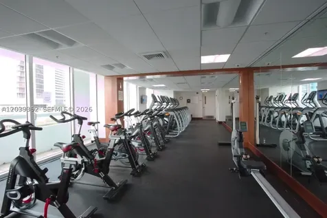 41 SE 5th Street Miami FL 33131