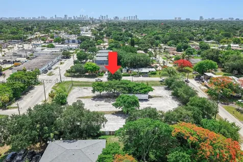 1ST Ave NW 166 Street Miami FL 33169