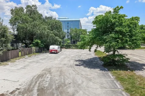 1ST Ave NW 166 Street Miami FL 33169