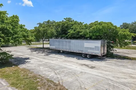 1ST Ave NW 166 Street Miami FL 33169