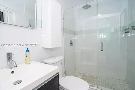 16990 NE 5th Court North Miami Beach FL 33162