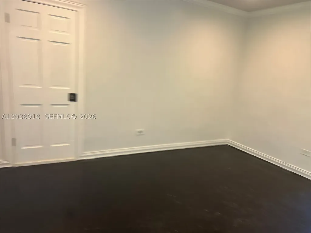 8260 Byron Avenue Miami Beach FL 33141