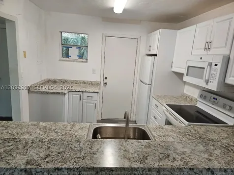 404 NW 68th Avenue Plantation FL 33317