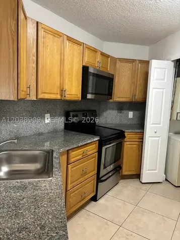 6276 NW 186th Street Hialeah FL 33015