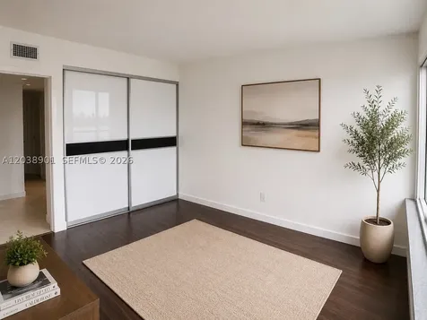 11 Island Avenue Miami Beach FL 33139
