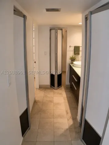 11 Island Avenue Miami Beach FL 33139