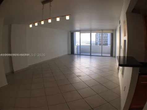 11 Island Avenue Miami Beach FL 33139