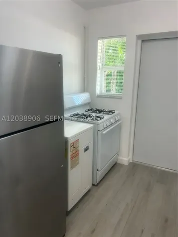 415 76th Street Miami Beach FL 33141