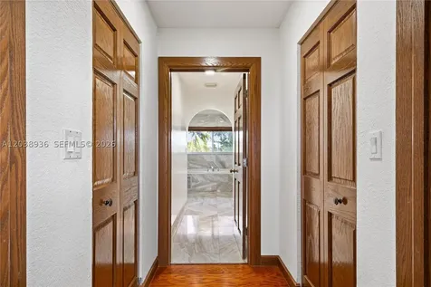 20520 SW 190th Street Miami FL 33187