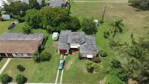 27 NW 18th Street Homestead FL 33030