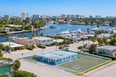840 NE 19th Way Fort Lauderdale FL 33304