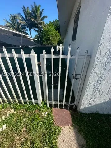 655 NW 2nd Street Florida City FL 33034