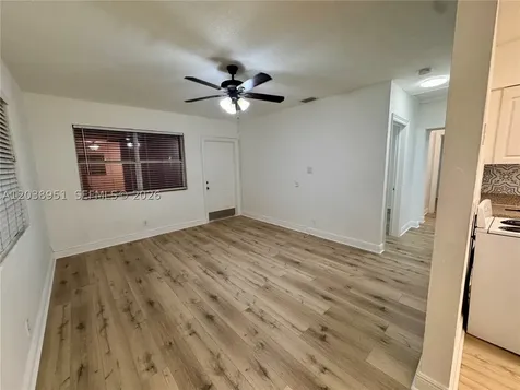 2240 NE 171st Street North Miami Beach FL 33160