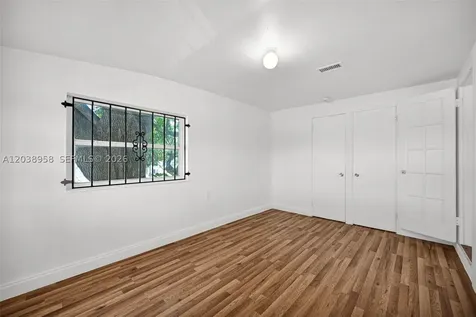 5511 NW 12th Avenue Miami FL 33127