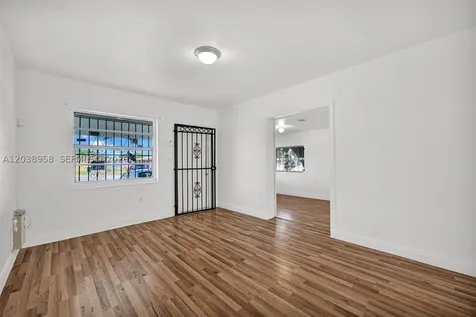 5511 NW 12th Avenue Miami FL 33127