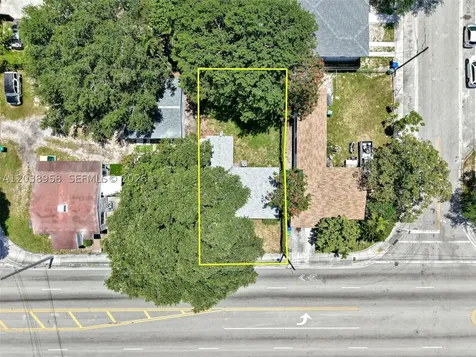 5511 NW 12th Avenue Miami FL 33127