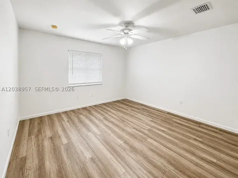 35 SE 3rd Avenue Hallandale Beach FL 33009