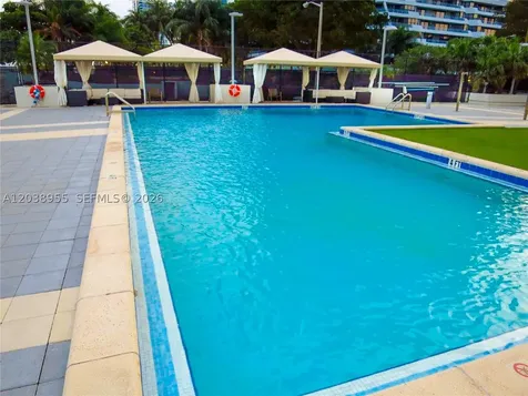 600 NE 36th Street Miami FL 33137