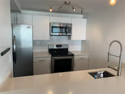 600 NE 36th Street Miami FL 33137