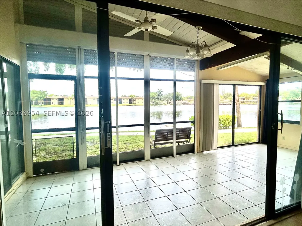 416 Briarwood Circle Hollywood FL 33024