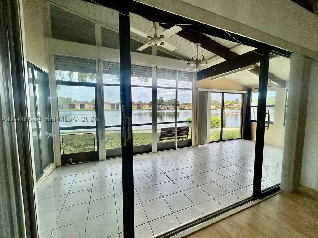 416 Briarwood Circle Hollywood FL 33024