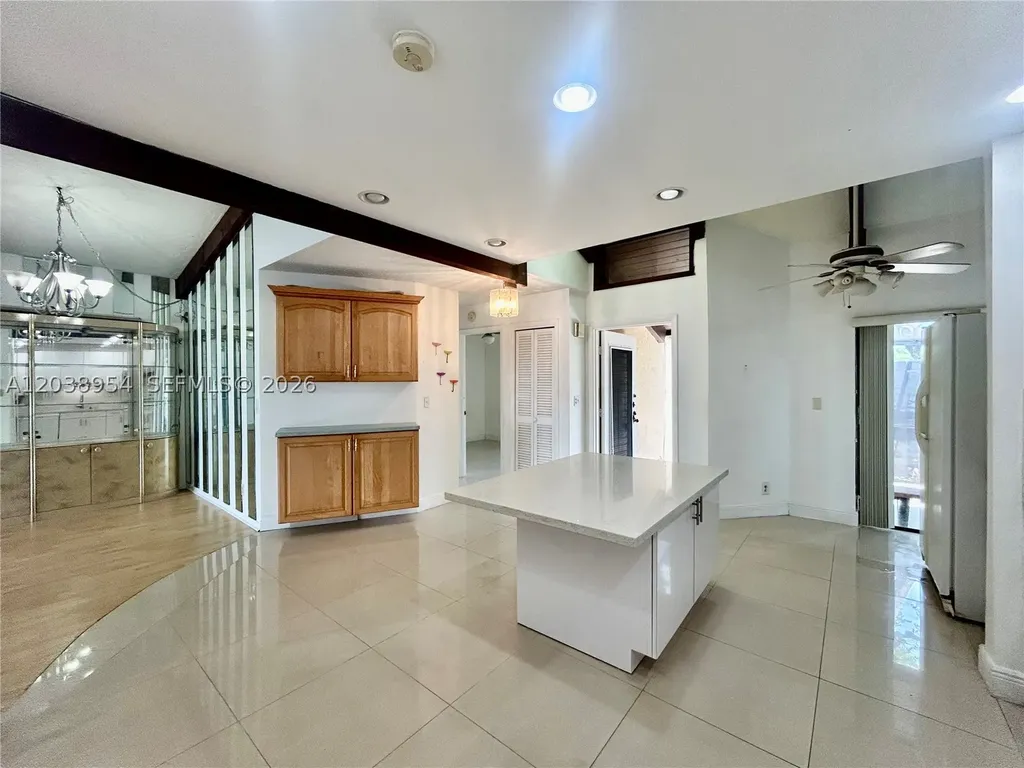 416 Briarwood Circle Hollywood FL 33024