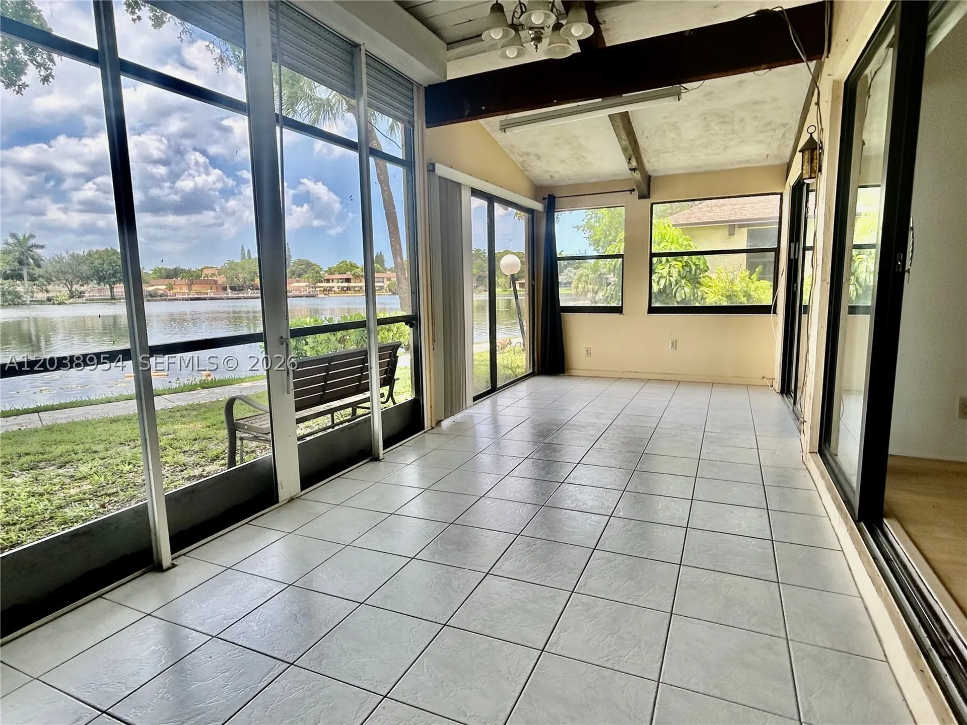 416 Briarwood Circle Hollywood FL 33024