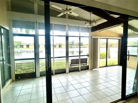 416 Briarwood Circle Hollywood FL 33024