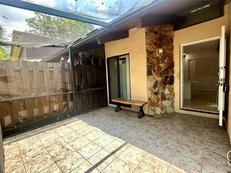 416 Briarwood Circle Hollywood FL 33024