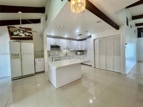 416 Briarwood Circle Hollywood FL 33024