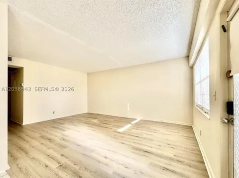 82 Dorset B Boca Raton FL 33434