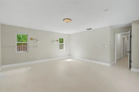 8021 SW 162nd Street Palmetto Bay FL 33157