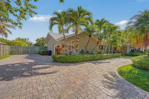 8021 SW 162nd Street Palmetto Bay FL 33157