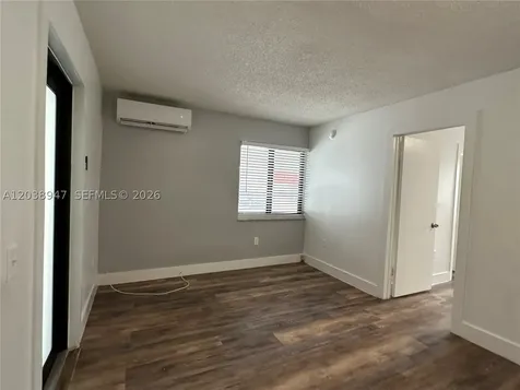 529 SW 4th Street Miami FL 33130