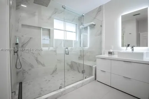 8325 NW 161st Terrace Miami Lakes FL 33016