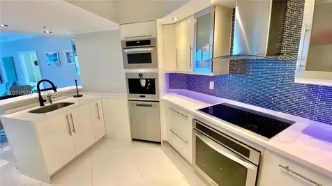 16699 Collins Avenue Sunny Isles Beach FL 33160