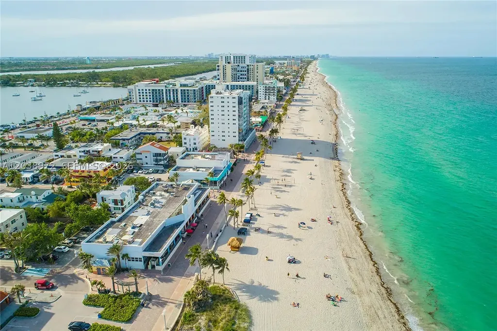 816 Polk Street Hollywood FL 33019