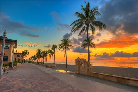 816 Polk Street Hollywood FL 33019