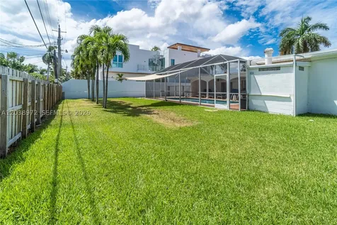 816 Polk Street Hollywood FL 33019