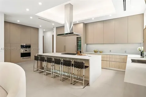 4115 Park Avenue Miami FL 33133