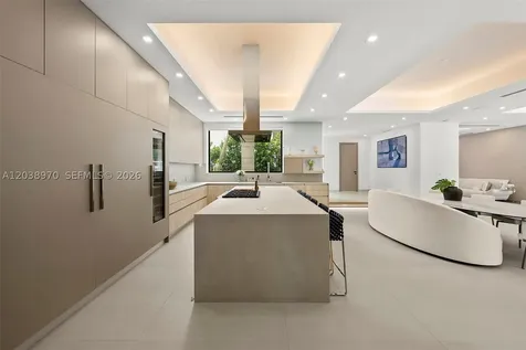 4115 Park Avenue Miami FL 33133