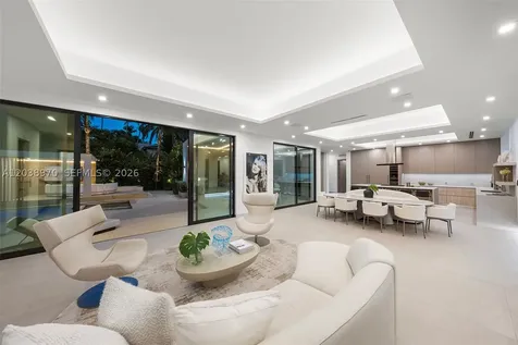 4115 Park Avenue Miami FL 33133