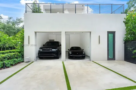 4115 Park Avenue Miami FL 33133