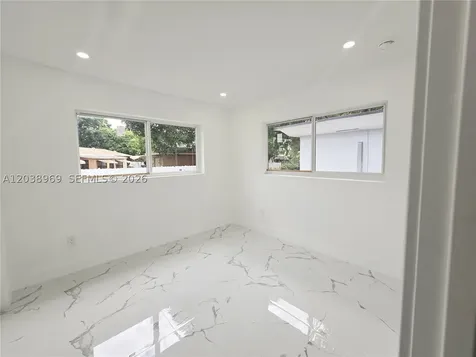 2530 NW 111th Street Miami FL 33167