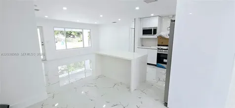 2530 NW 111th Street Miami FL 33167